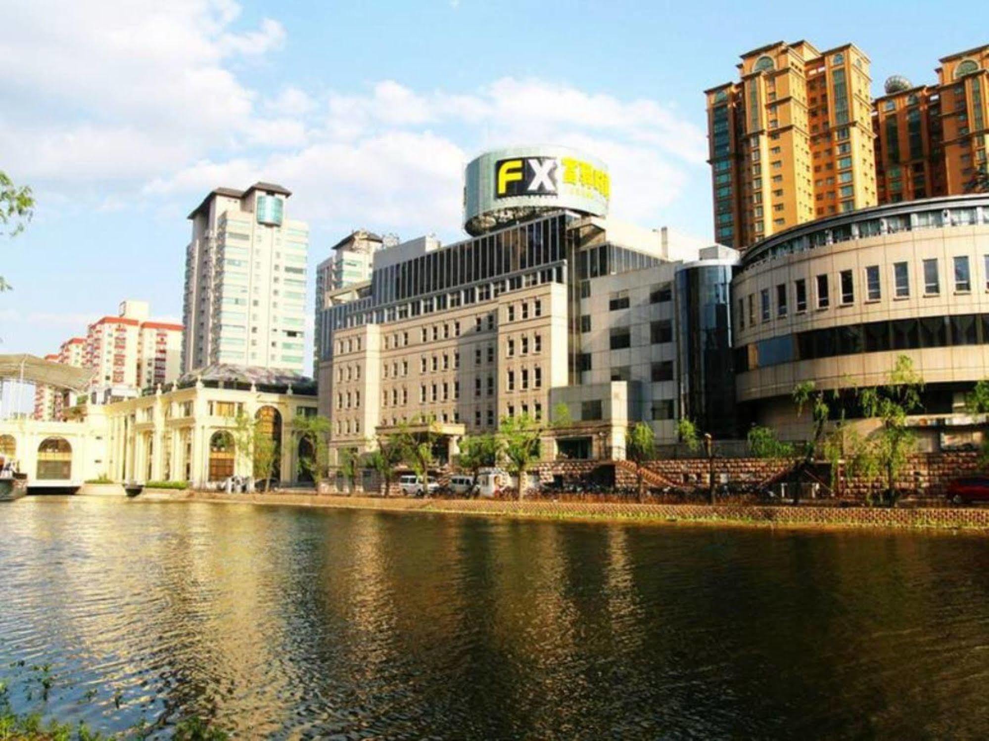 Fx Hotel Yansha Peking  Buitenkant foto
